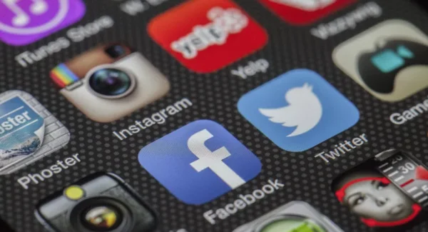Are Phones Good for Students?